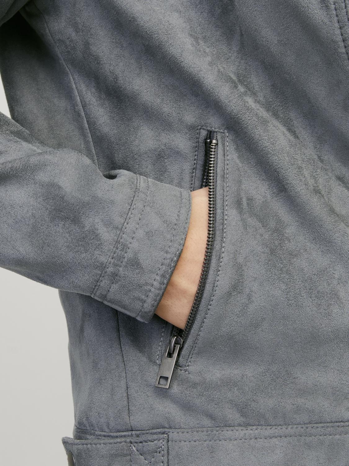model_shot-detail